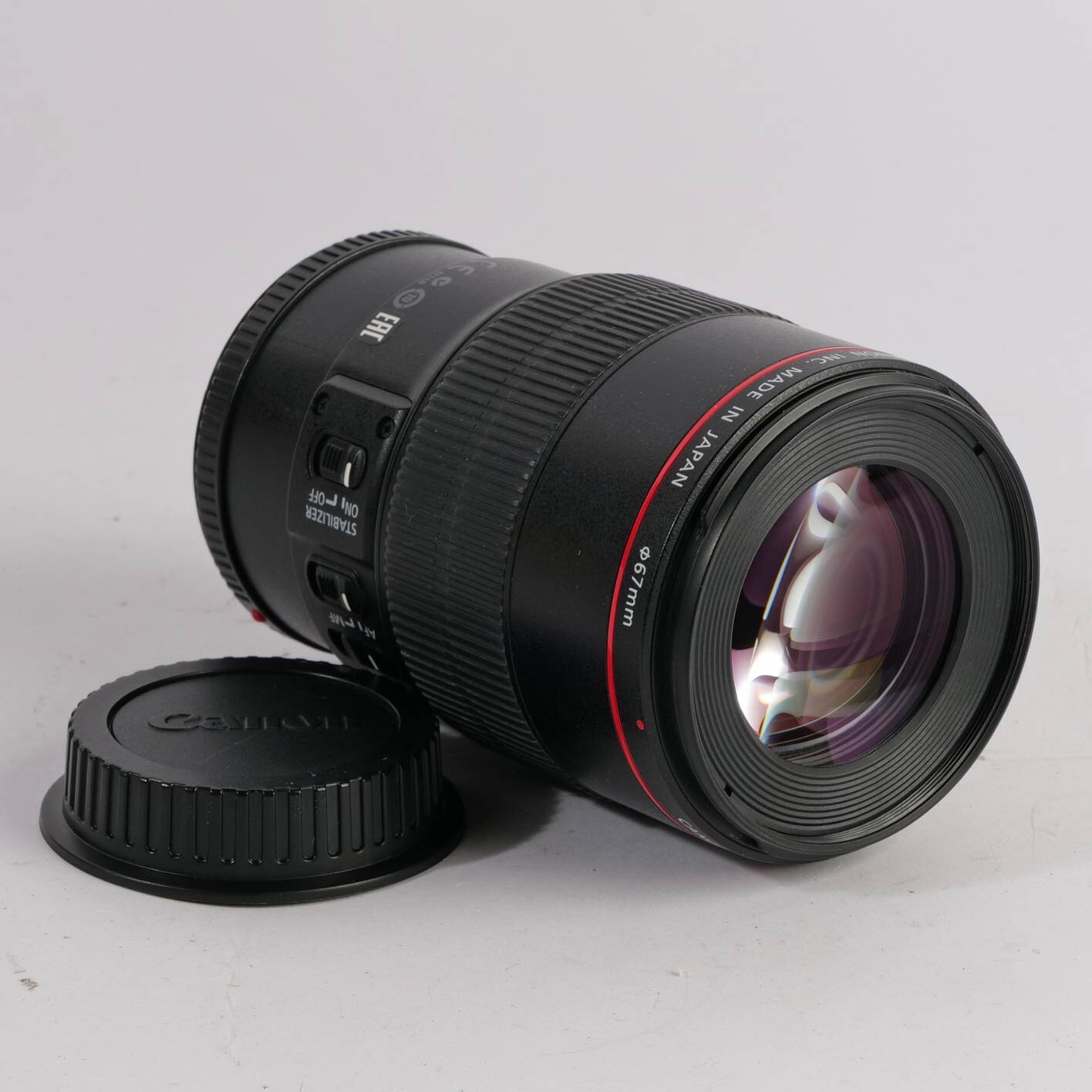 Canon EF 100mm 2.8 L Macro IS USM