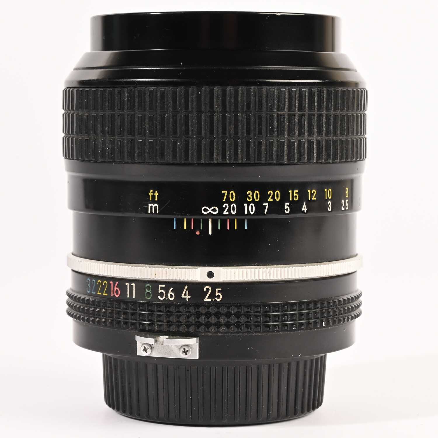 Nikon Nikkor 105/2,5 Ais