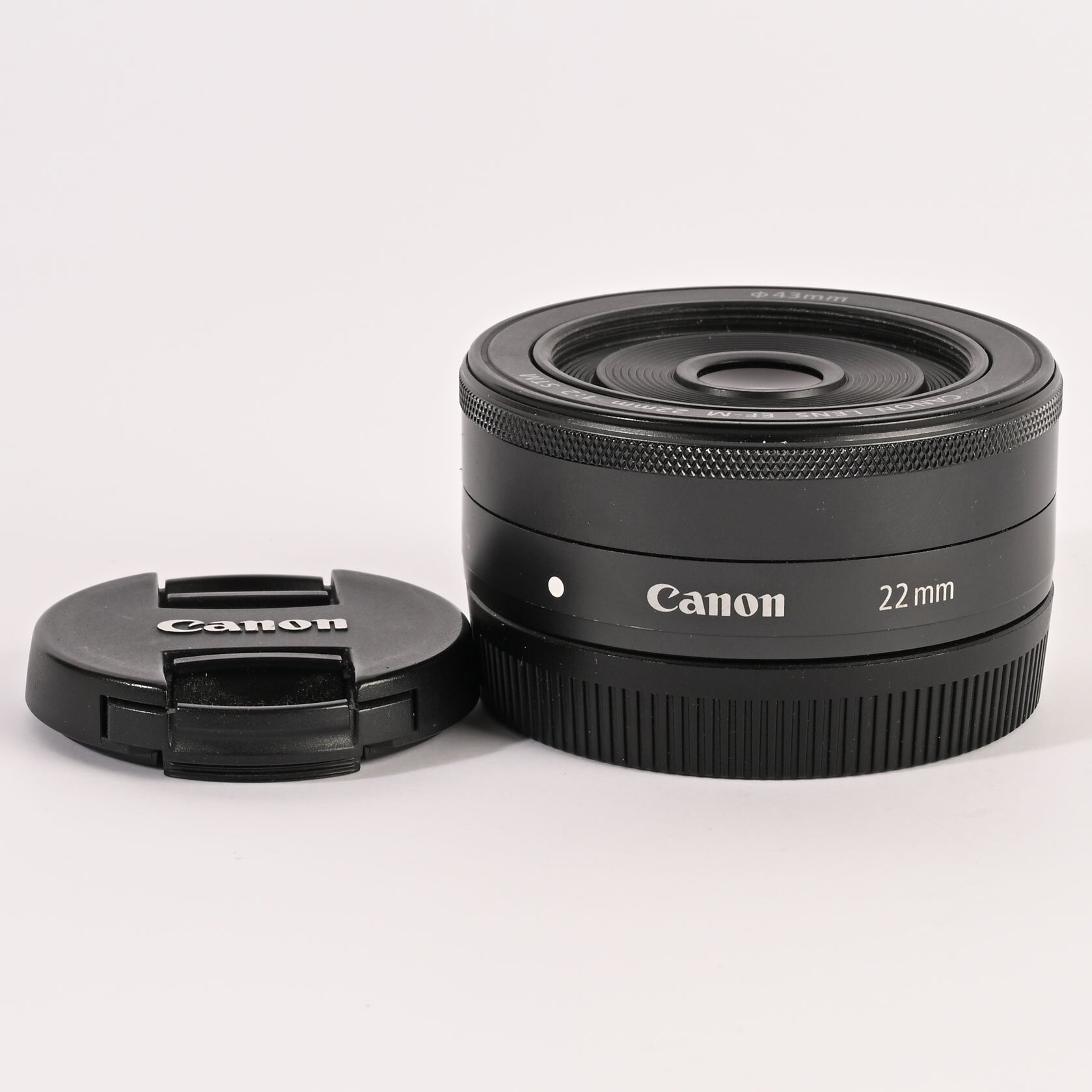Canon EF-M 2,0/22mm STM