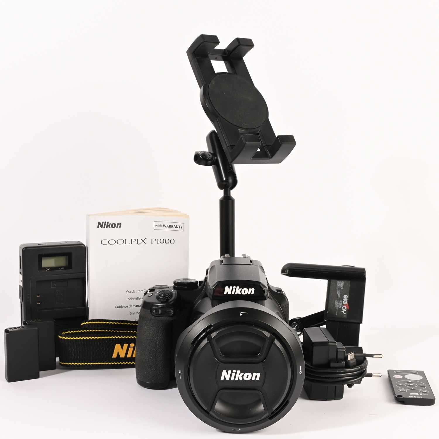 Nikon Coolpix P1000 16MP 125x  optischer zoom 4K WLAN Digitalkamera