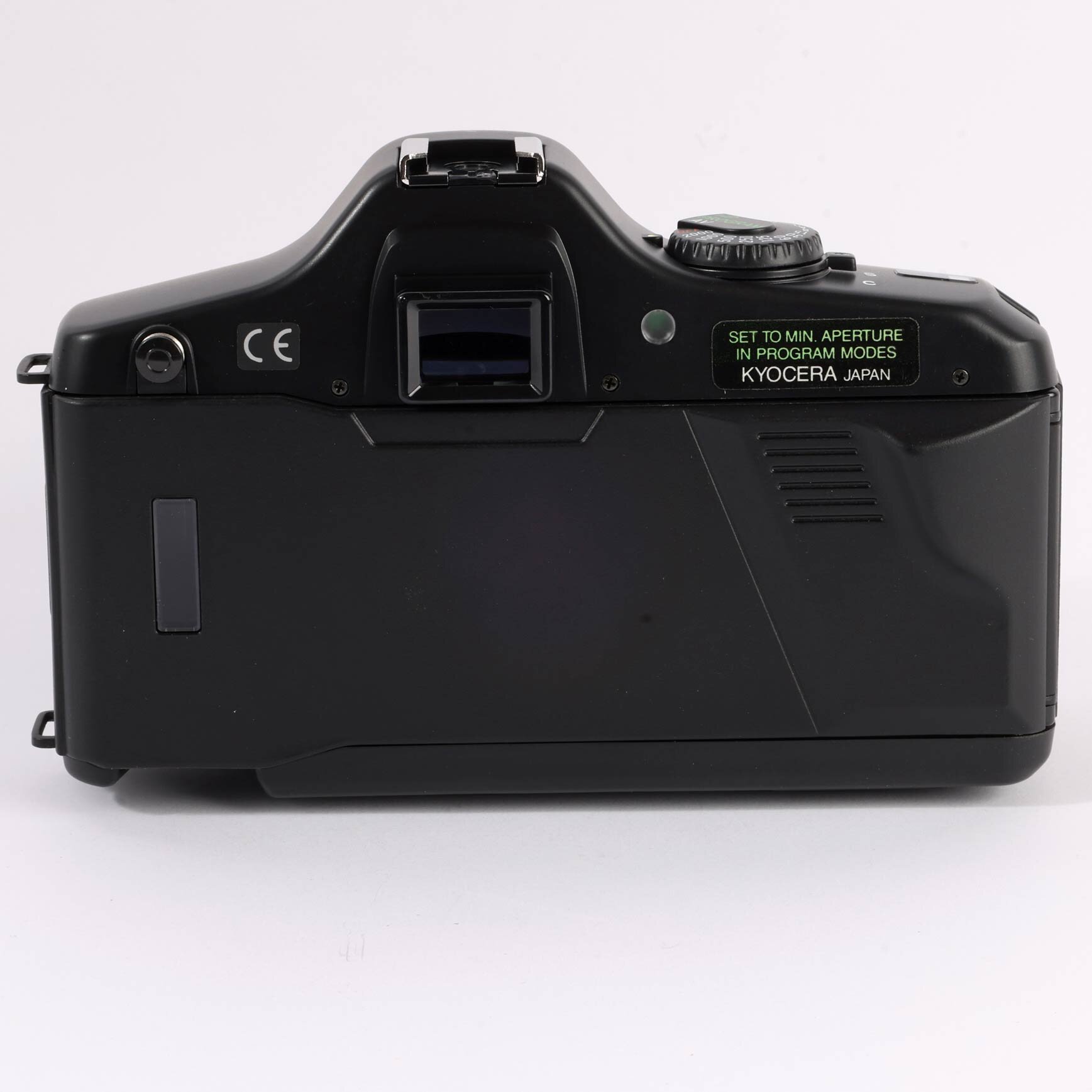 Yashica 109 Multi Program SLR mit Yashica MC ZOOM 3.5-4.5/35-70mm