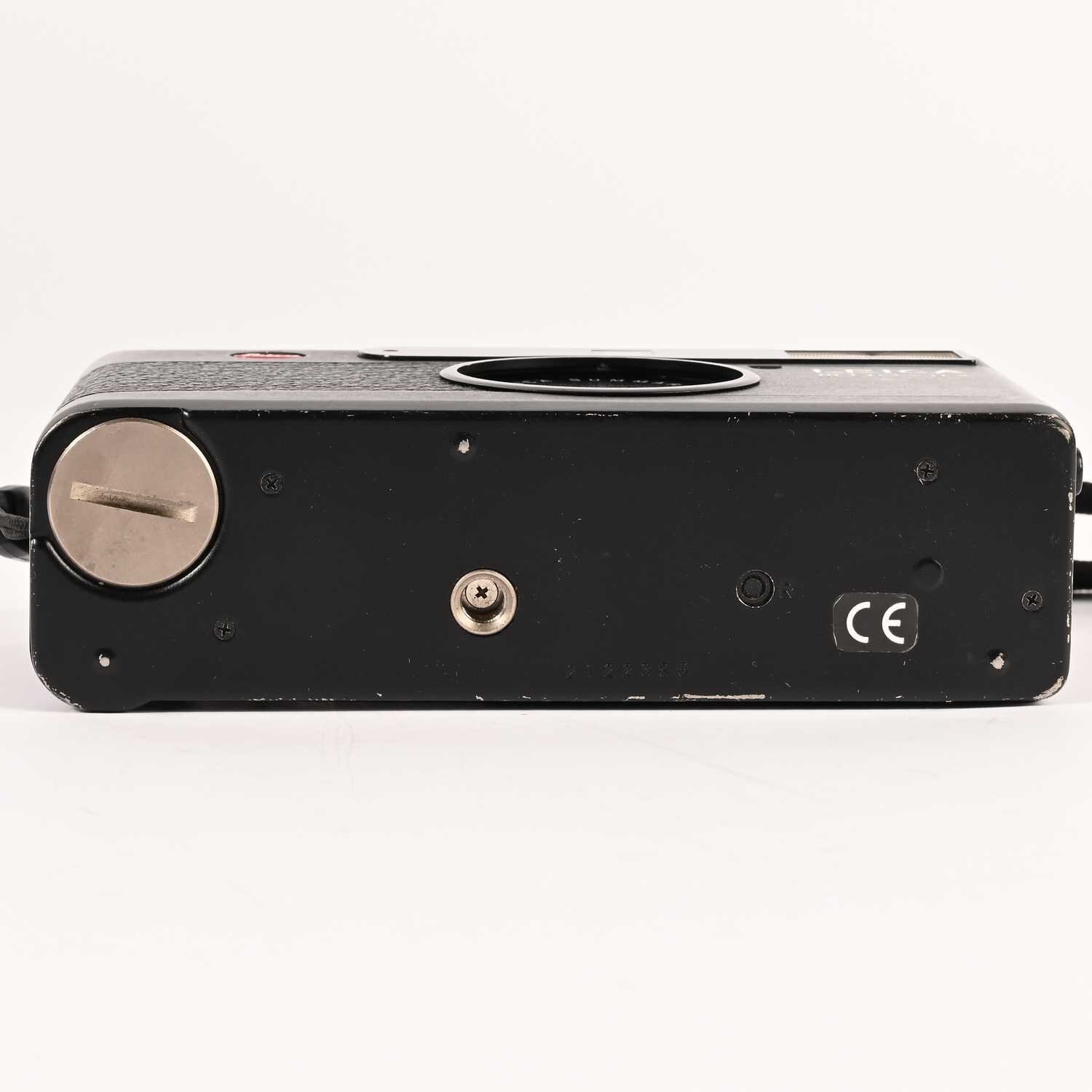 Leica Minilux Leica Summarit 2,4/40 Kompaktkamera black