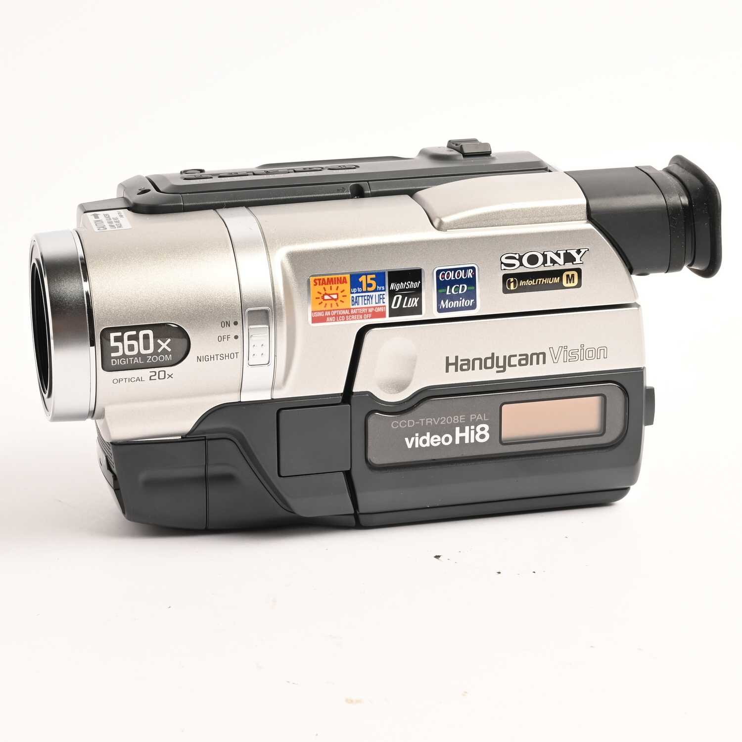 SONY CCD-TRV208E PAL Hi8 Camcorder Handycam Videokamera 560 x zoom