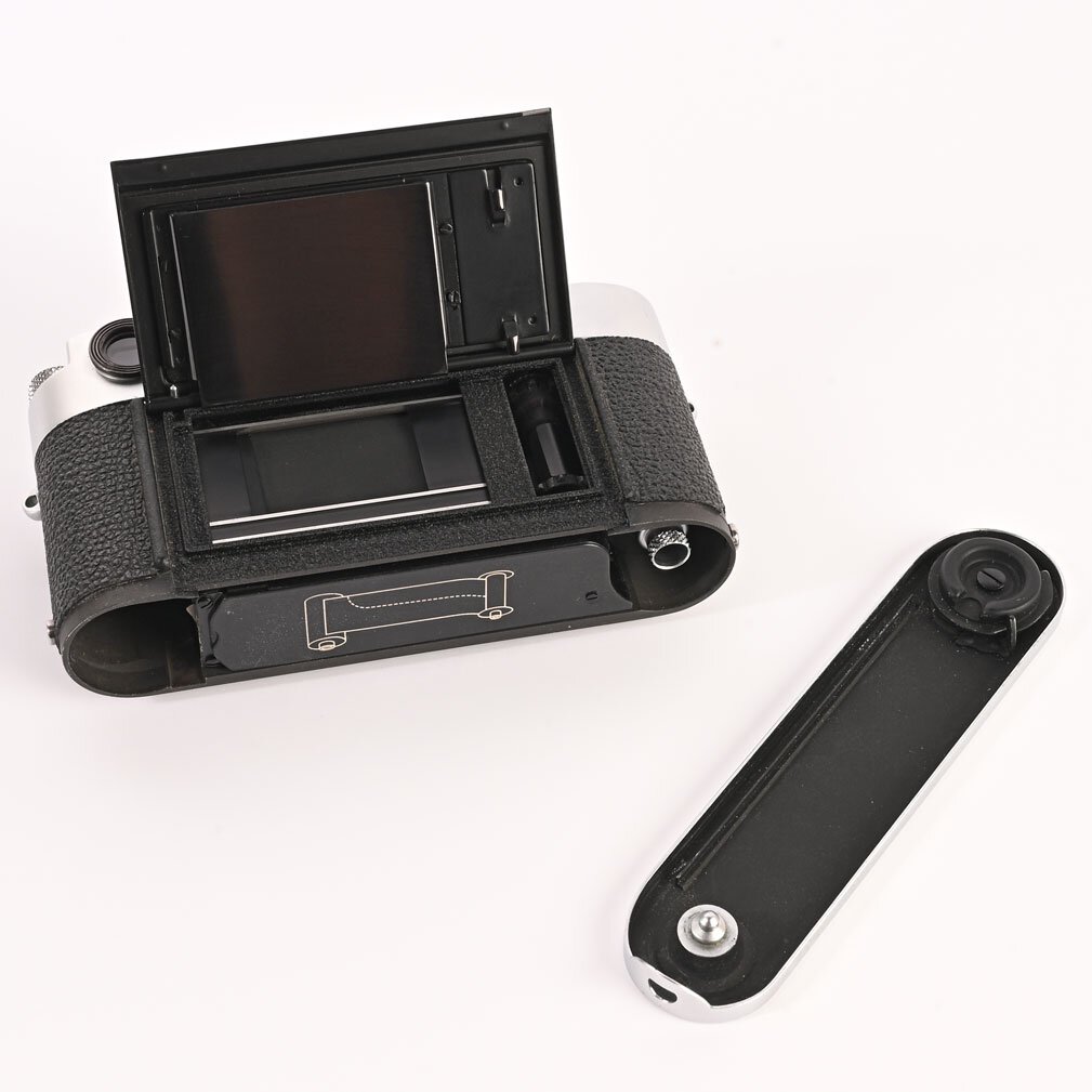 Leitz Leica M2 body Leitz Leica M2 body