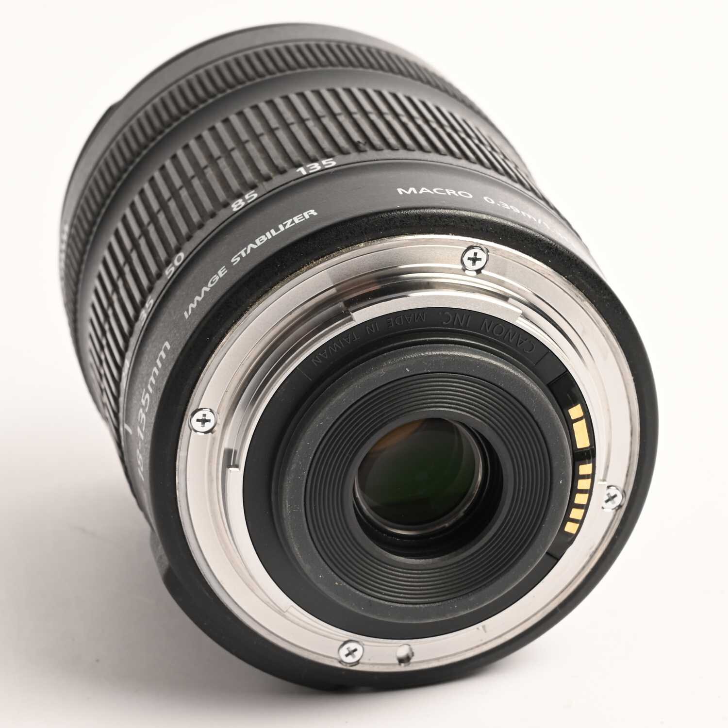 Canon Zoom Objektiv Lens EF-S 18-135mm f/3.5-5.6 IS Image Stabilizer