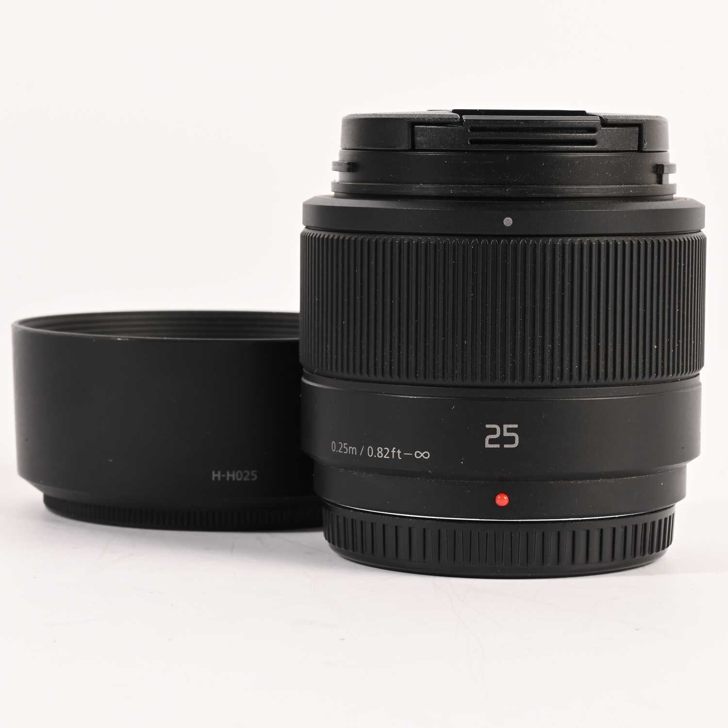Panasonic Lumix G 25mm F/1.7 ASPH Objektiv für MFT