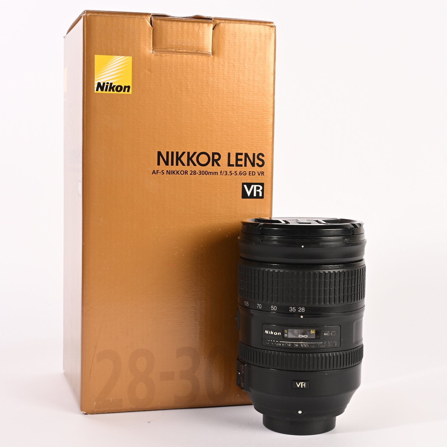 Nikon AF-S NIKKOR 28-300mm f/3.5-5.6G ED VR