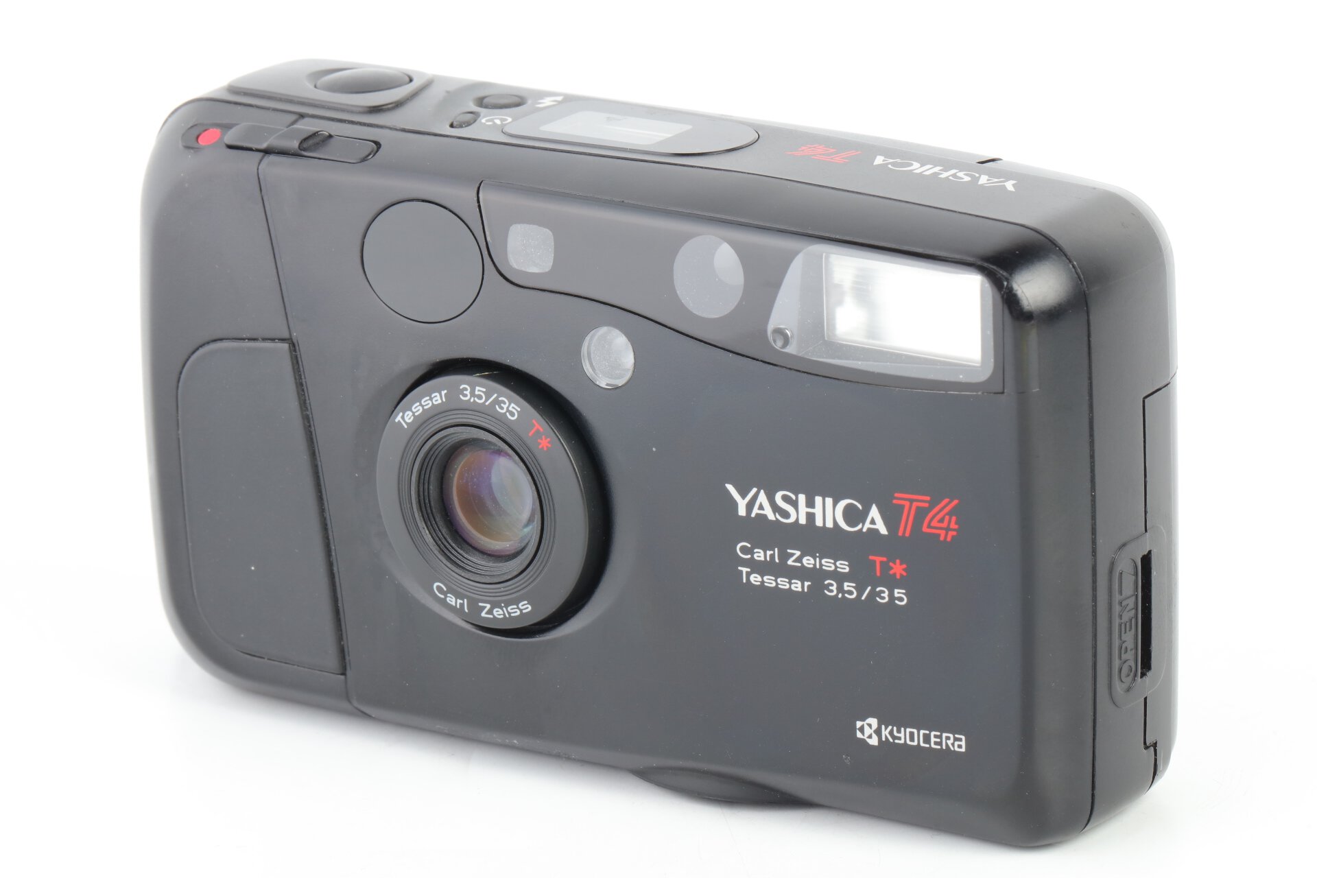 Yashica T4 Carl Zeiss T* Tessar 3,5/35mm