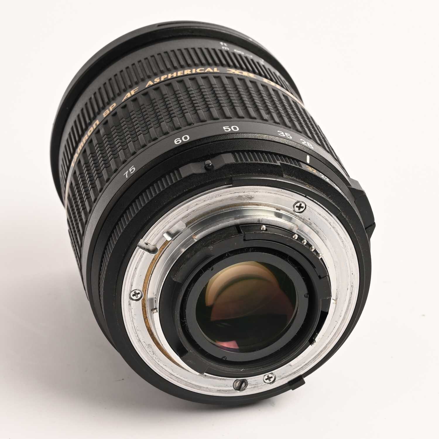 Tamron SP AF 2,8/28–75mm XR Di LD Aspherical IF Macro Nikon F