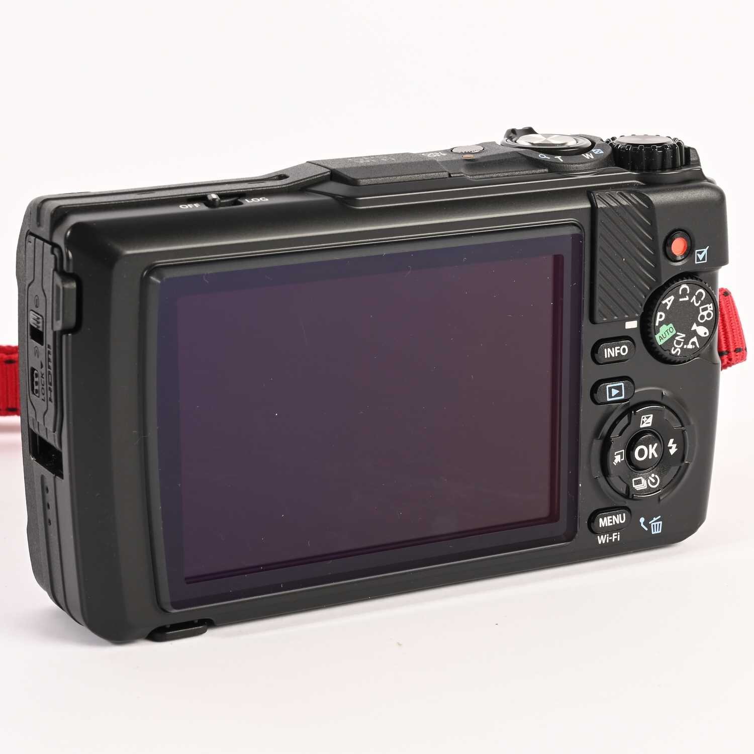 OM System TG-7 + FCON-T01 Converter
