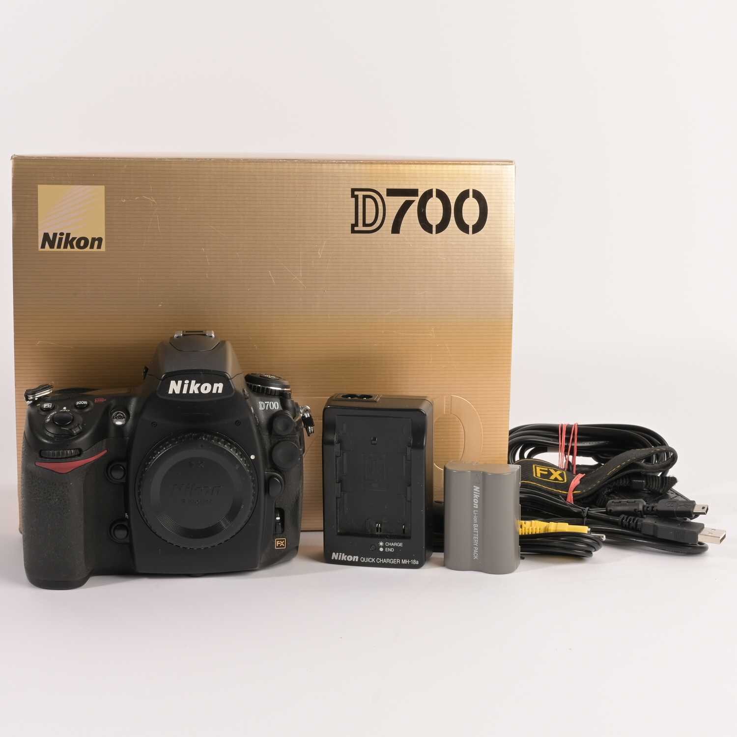 Nikon D700 Gehäuse 12MP digitale SLR