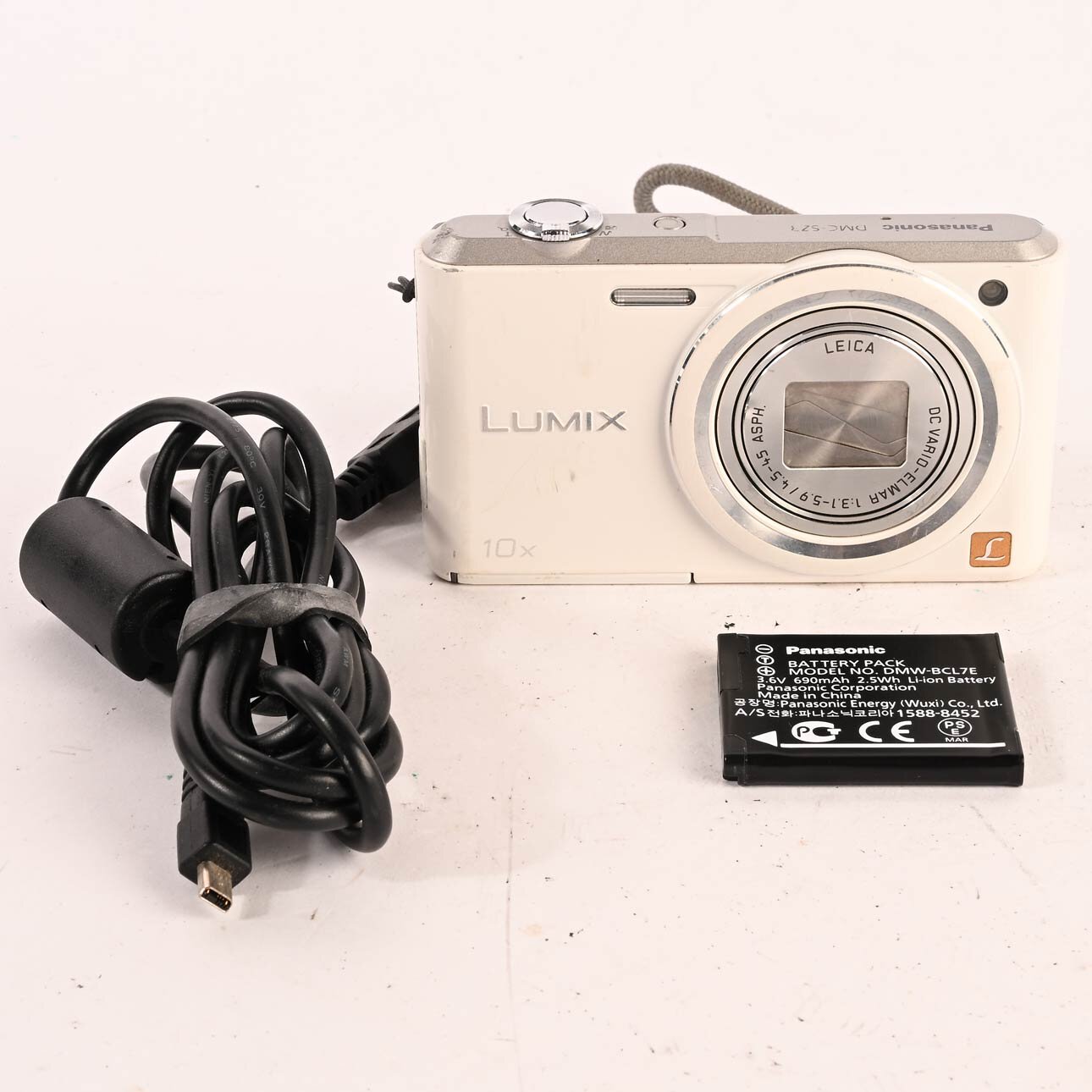 Panasonic LUMIX DMC-Sz3  Digitalcamera 16,6 MP 10 x optischer Zoom weiss