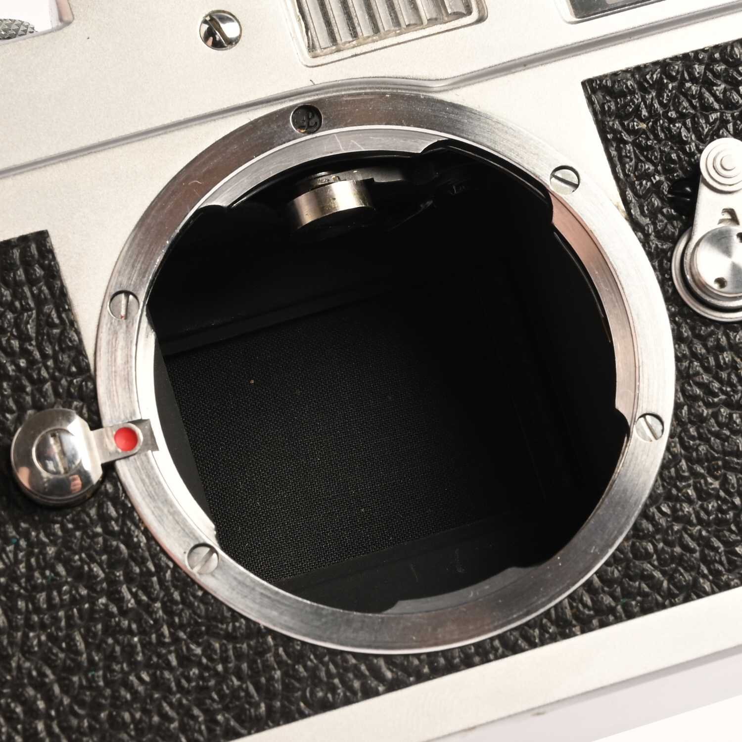 Leitz Leica M2 analoge Messsucherkamera M-System Klassiker Kamera