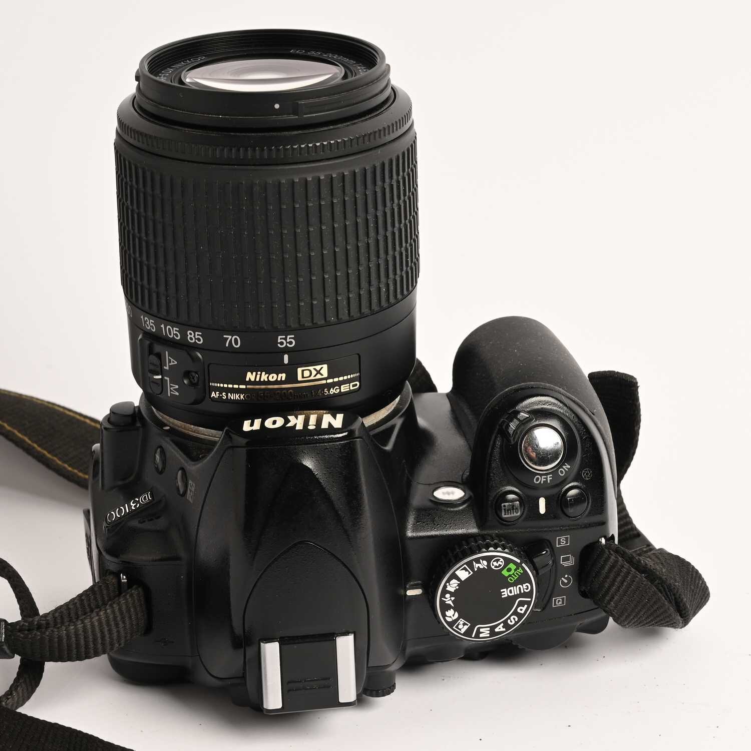 Nikon D3100 14.2MP DSLR Kamera AF-S DX 55-200