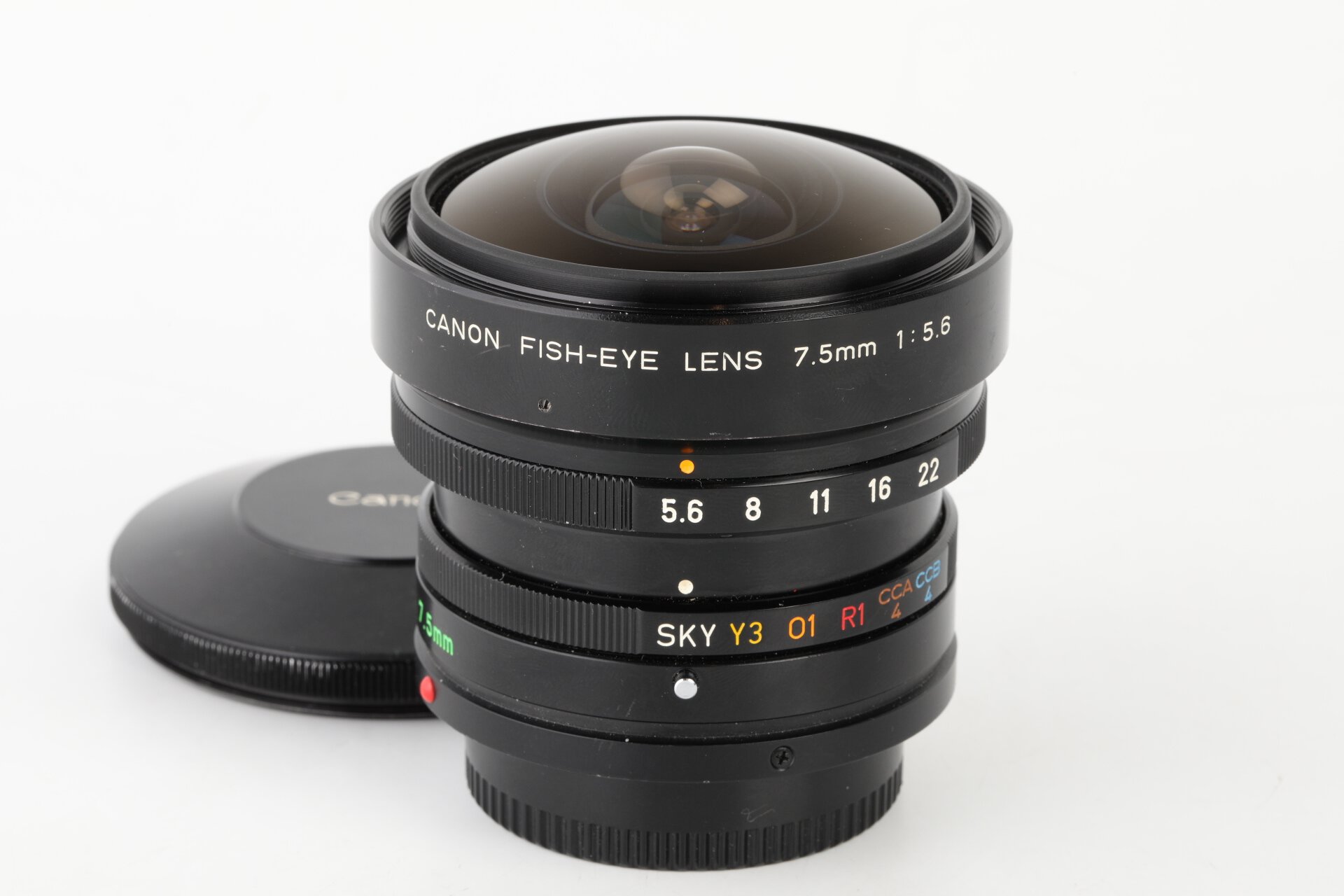 Canon FD 7,5mm 5,6 Fish-Eye Lens