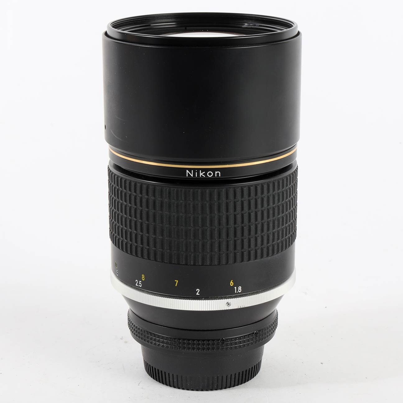 Nikon F Nikkor Ais 180mm f 2.8 ED MF