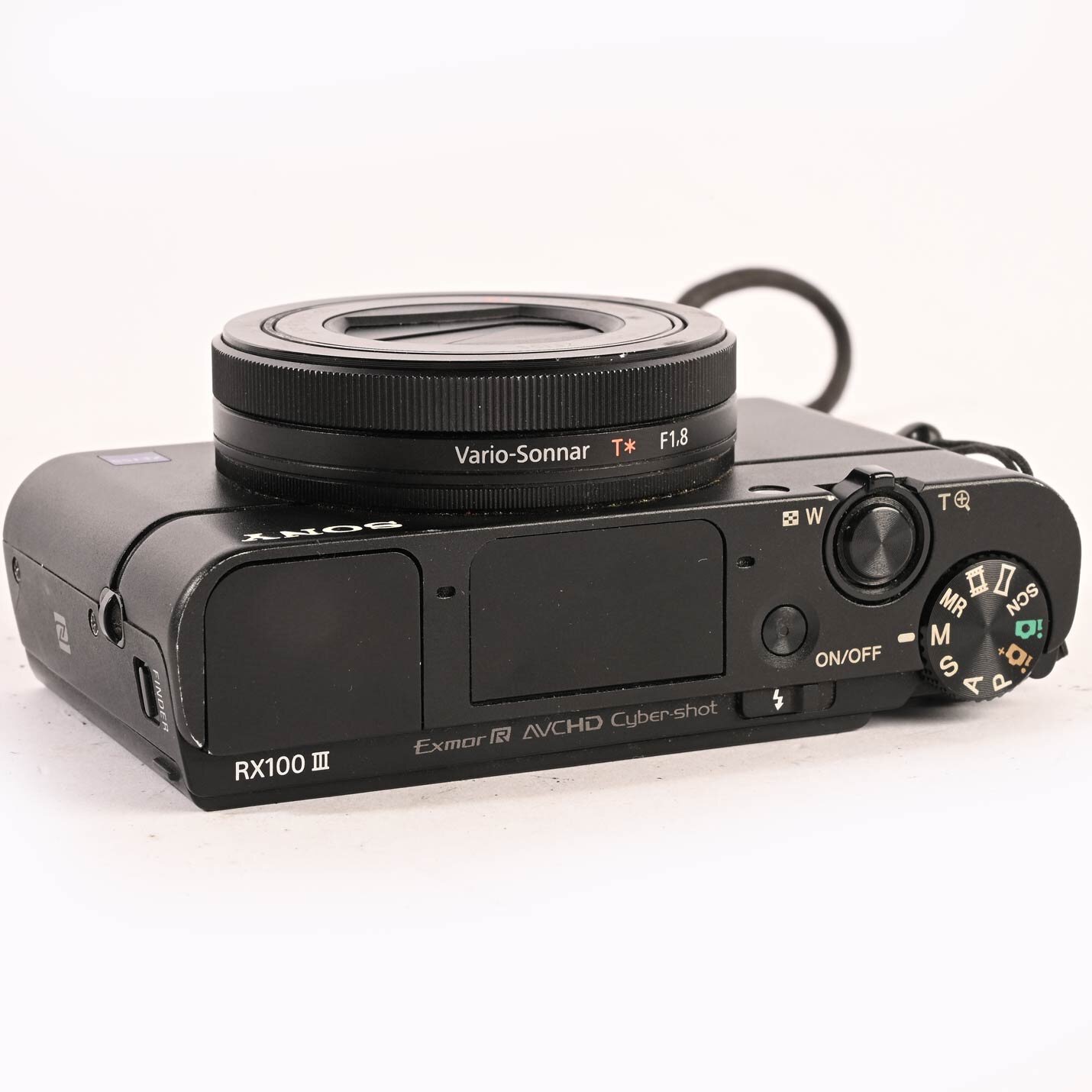 Sony Cyber-shot RX100 III DSC-RX100M3 20.1MP 2.9x Zoom Digitalkamera Schwarz