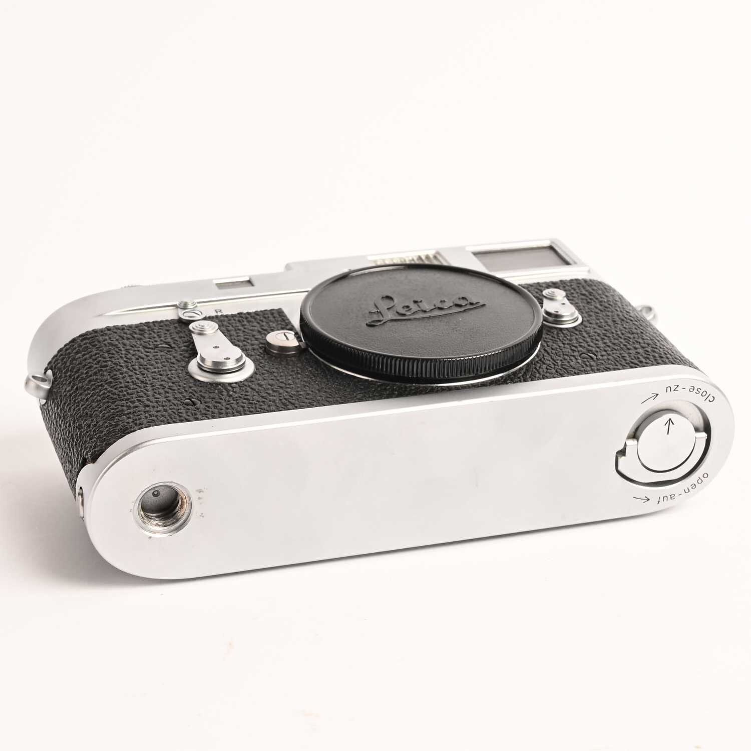 Leitz Leica M2 analoge Messsucherkamera M-System Klassiker Kamera