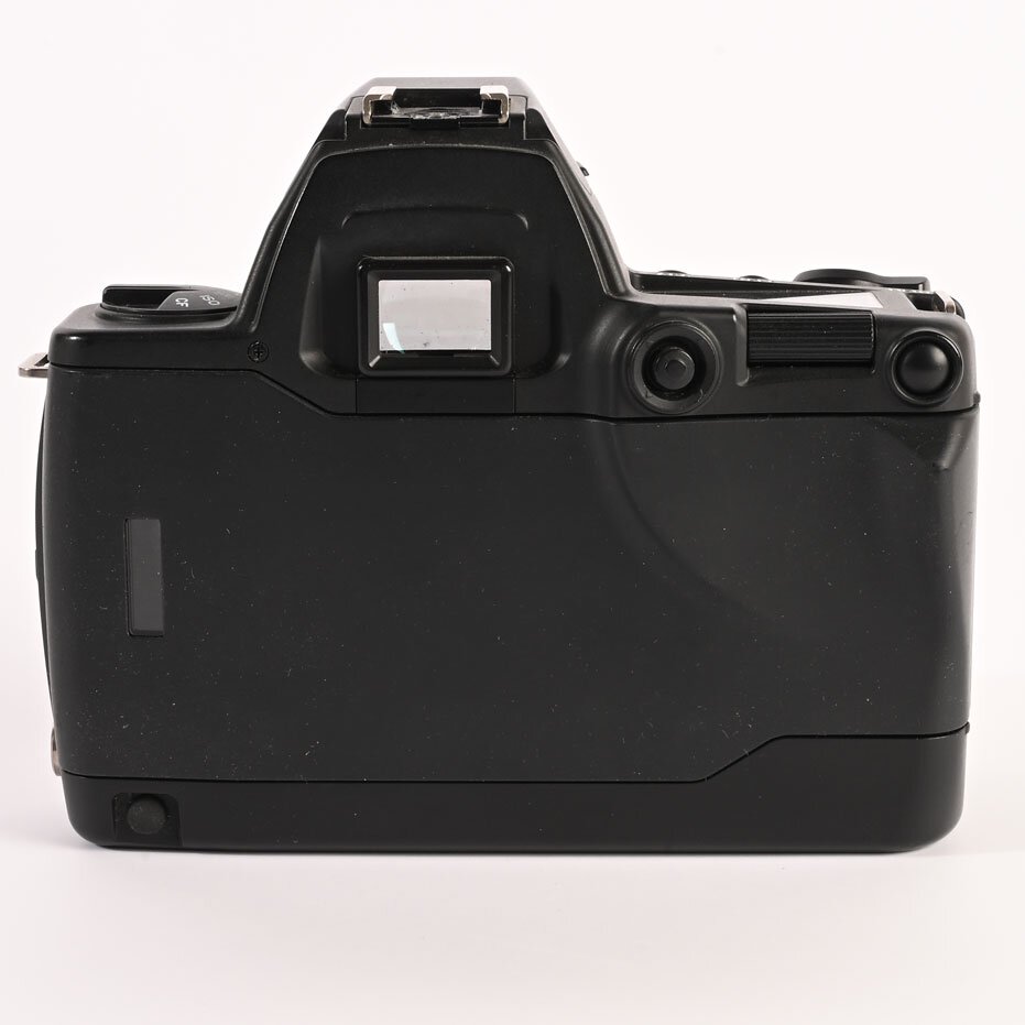 CONTAX NX AF MF CARL ZEISS Vario -Sonnar T* 28-80mm f/3.5-5.6 Analog 35mm