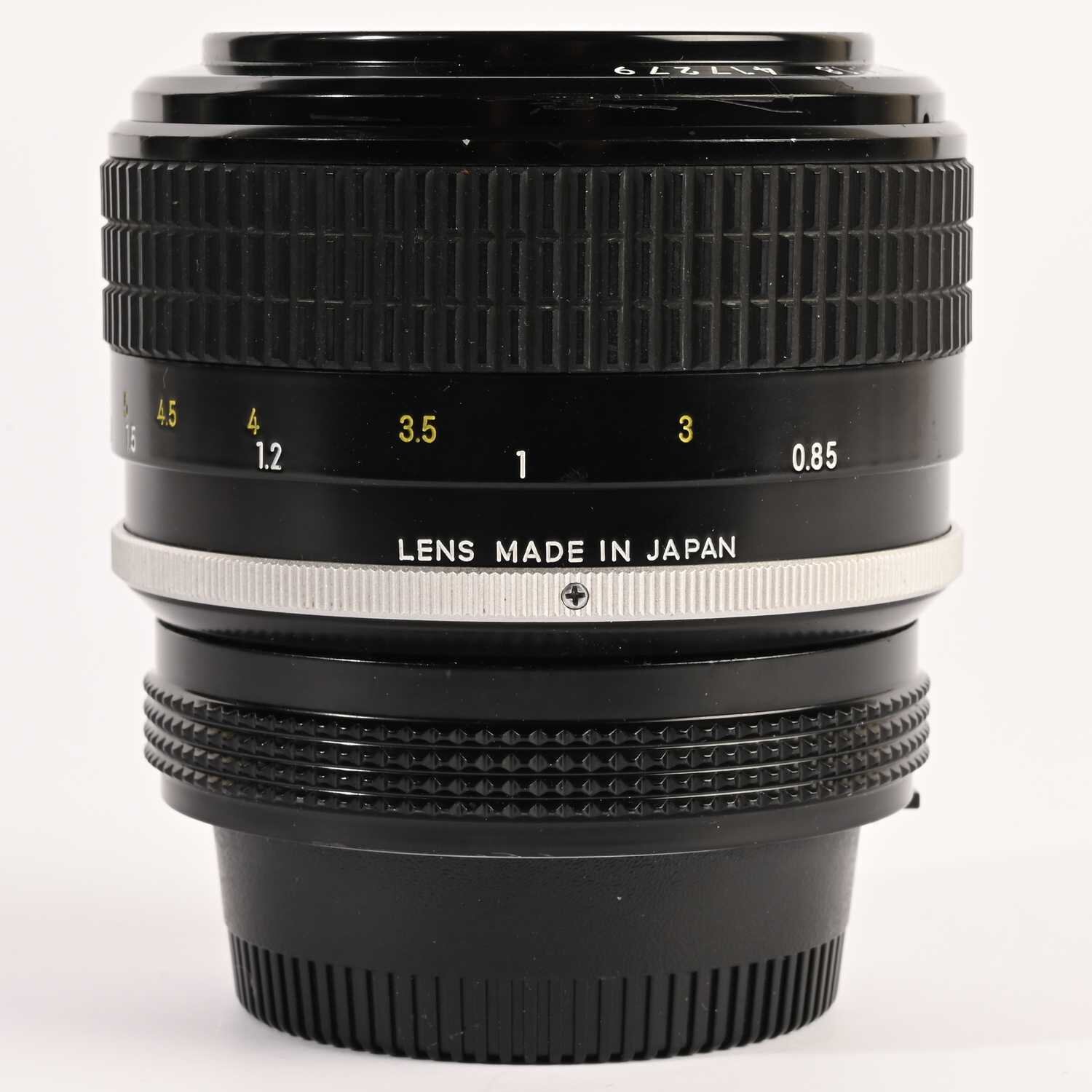 Nikon Nikkor 85mm 1:1,8 Objektiv Ais