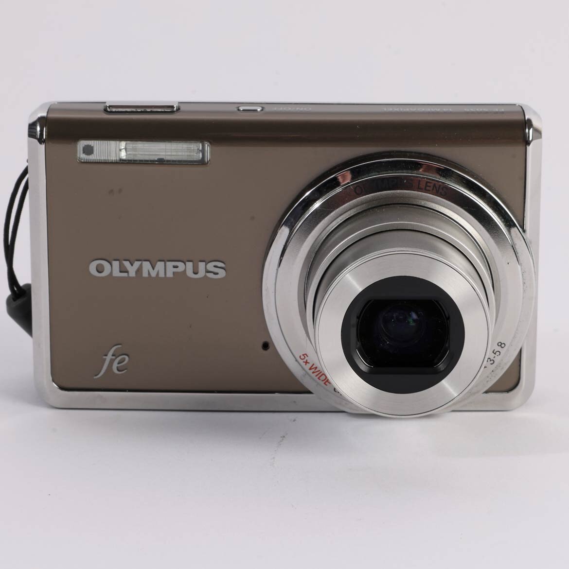 Olympus FE-5035 14,0-MP-Digitalkamera