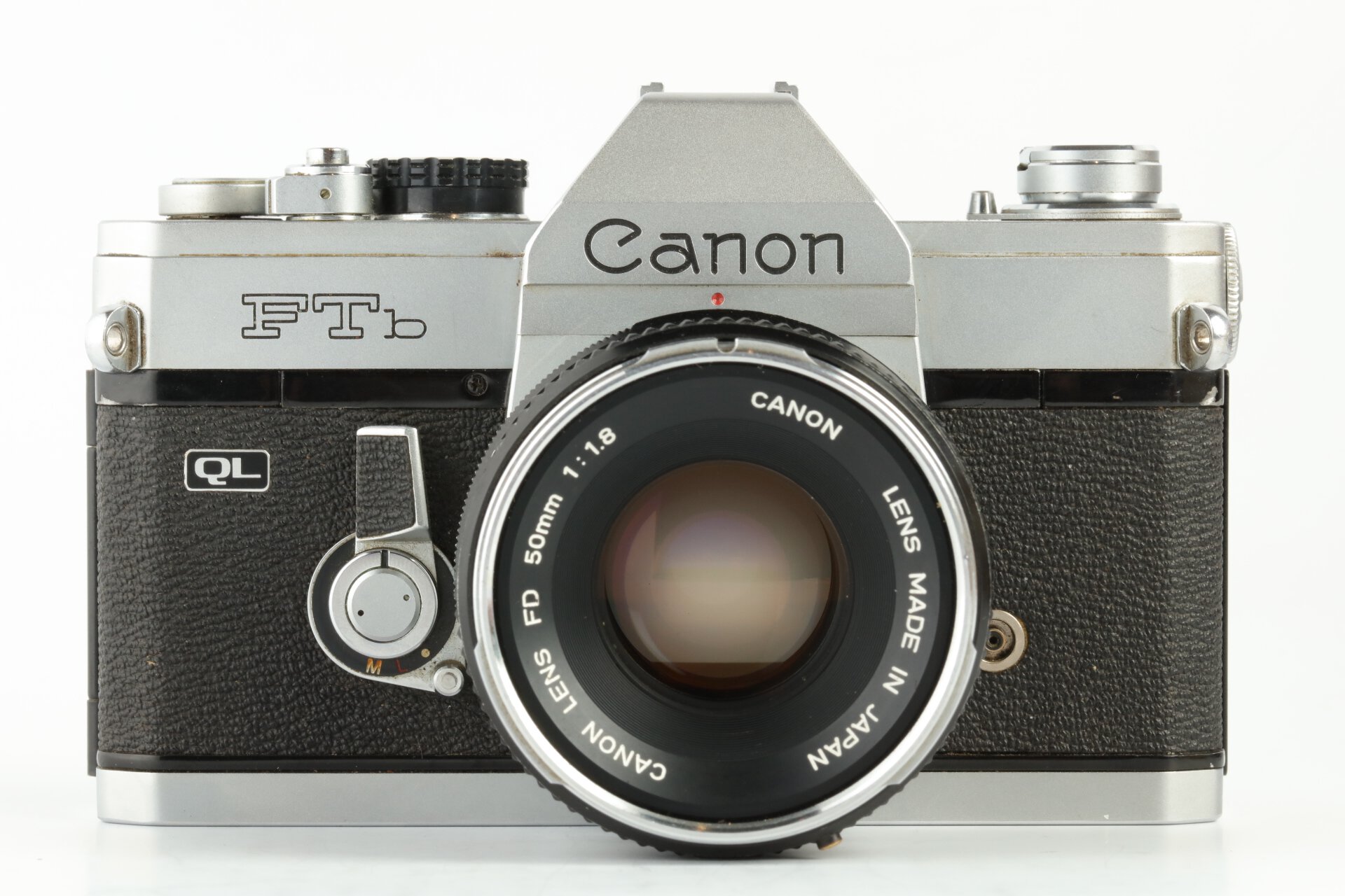 Canon FTb QL mit 50mm 1,8 Objektiv Kamera chrom