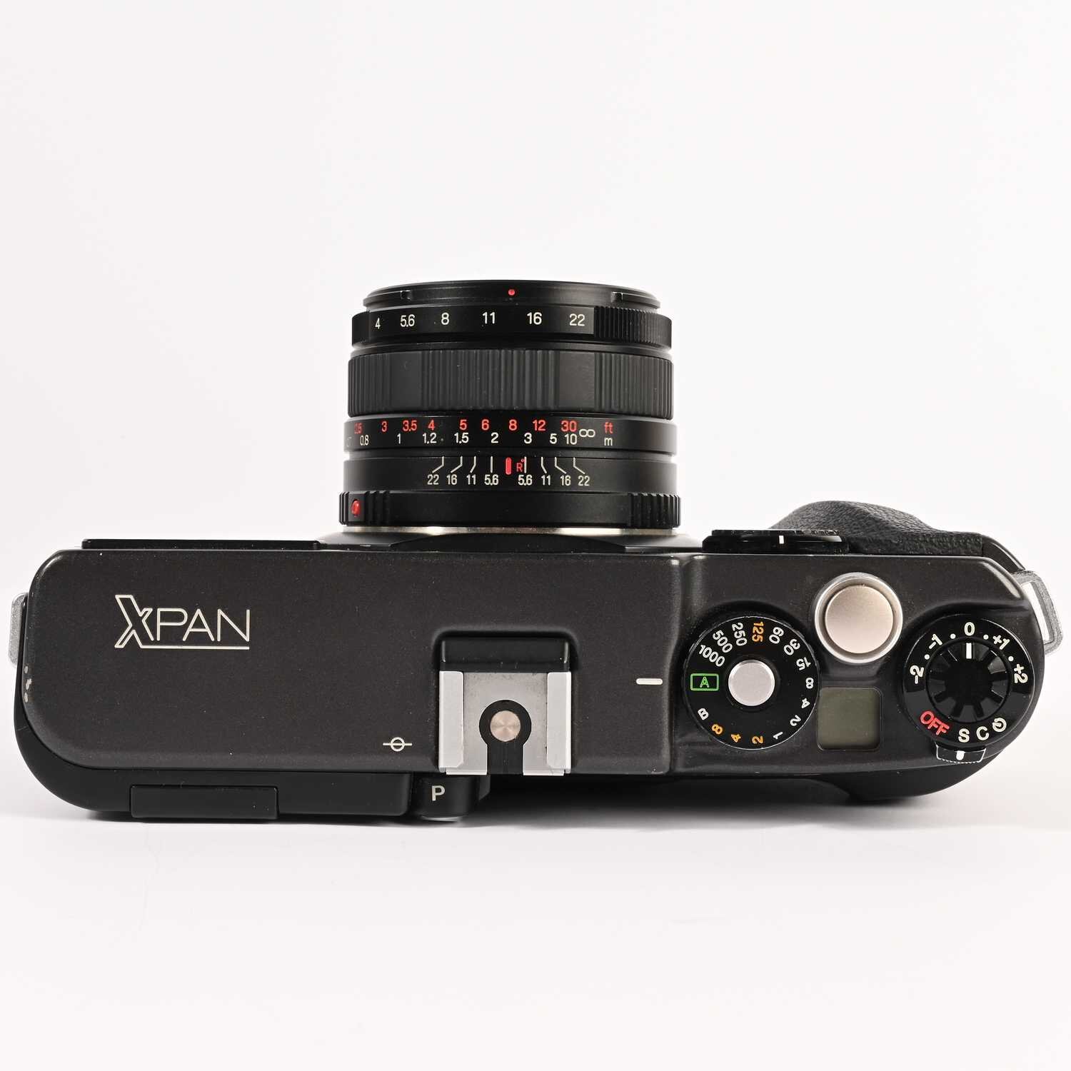 Hasselblad XPan Gehäuse Body mit Hasselblad 4/45 Lens center filter