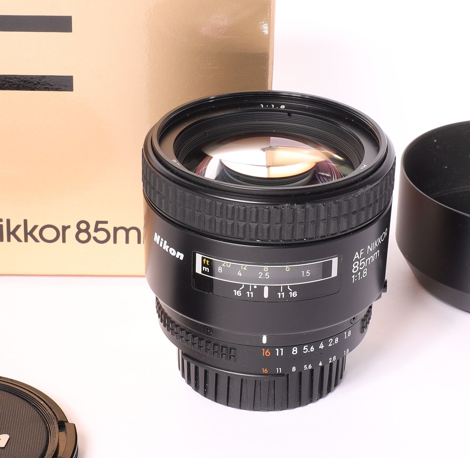 Nikon AF Nikkor 1.8/85mm