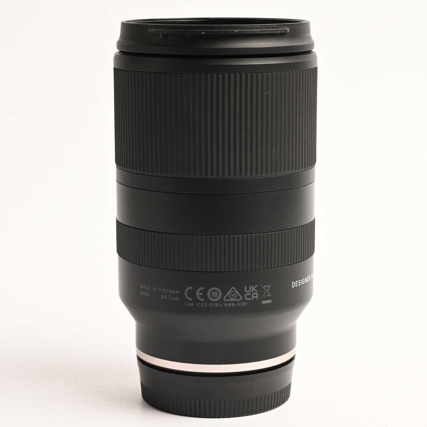 Tamron 18-300mm F/3.5-6.3 Di III-A VC VXD Sony E-Mount