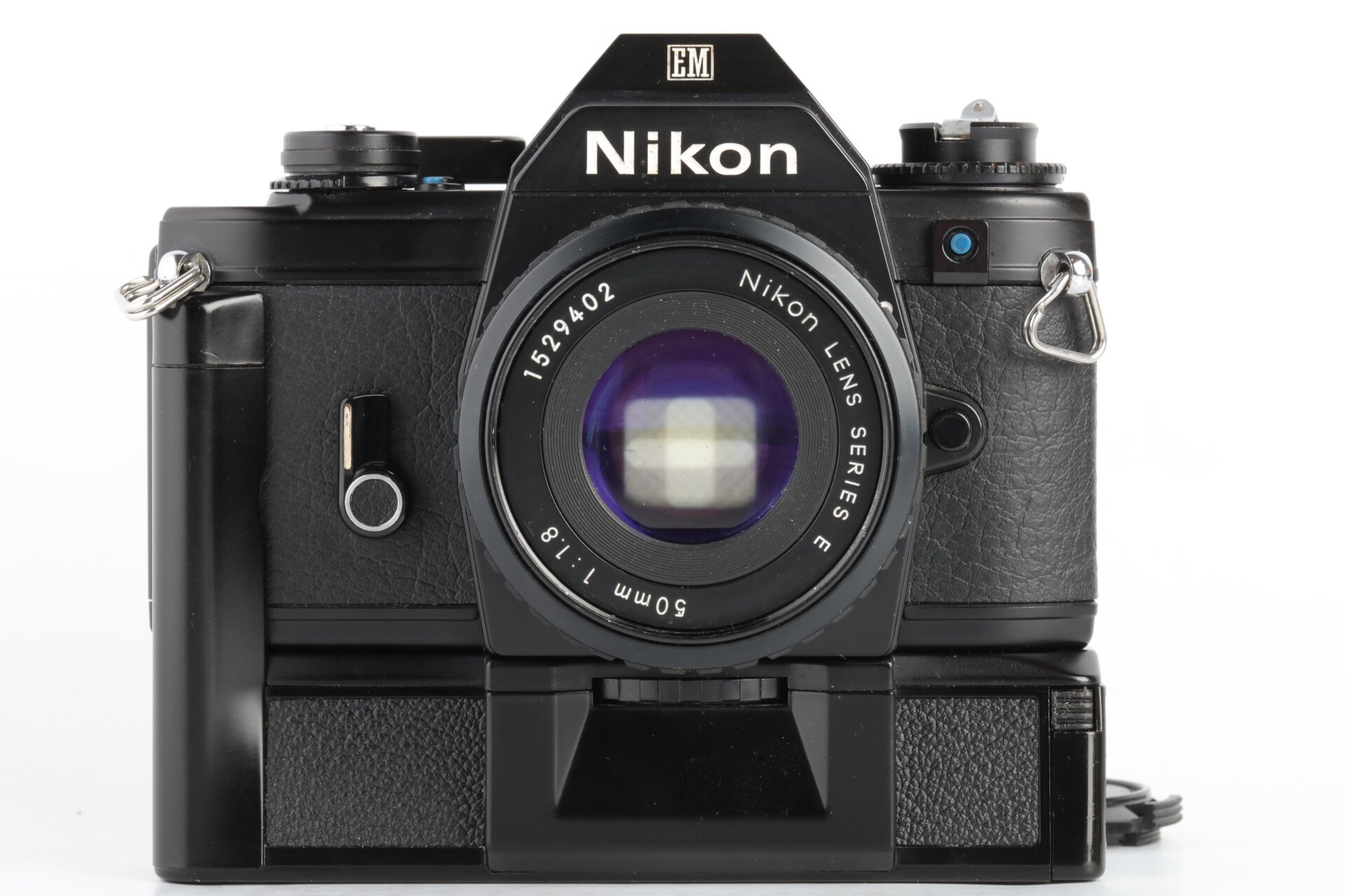 Nikon EM mit 50mm 1,8 Series E + Winder