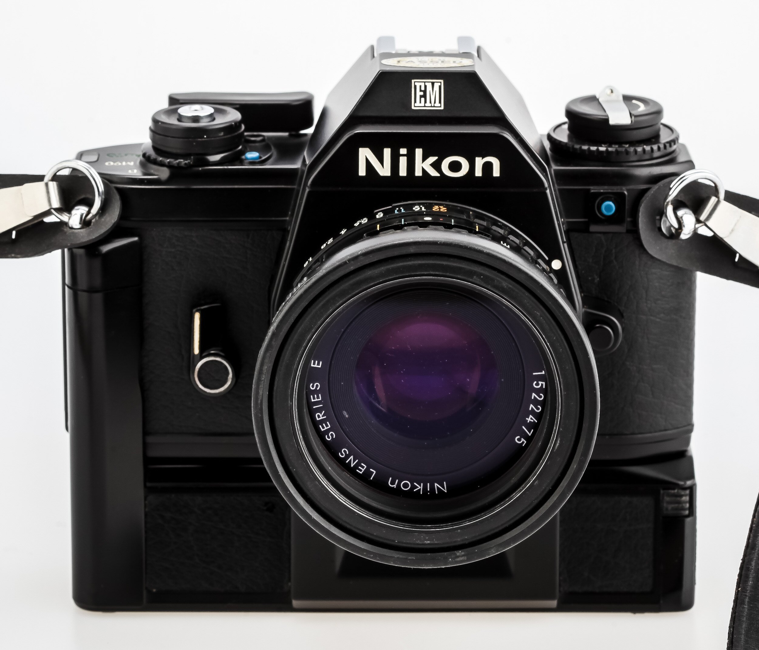 Nikon EM Nikon 1,8/50mm