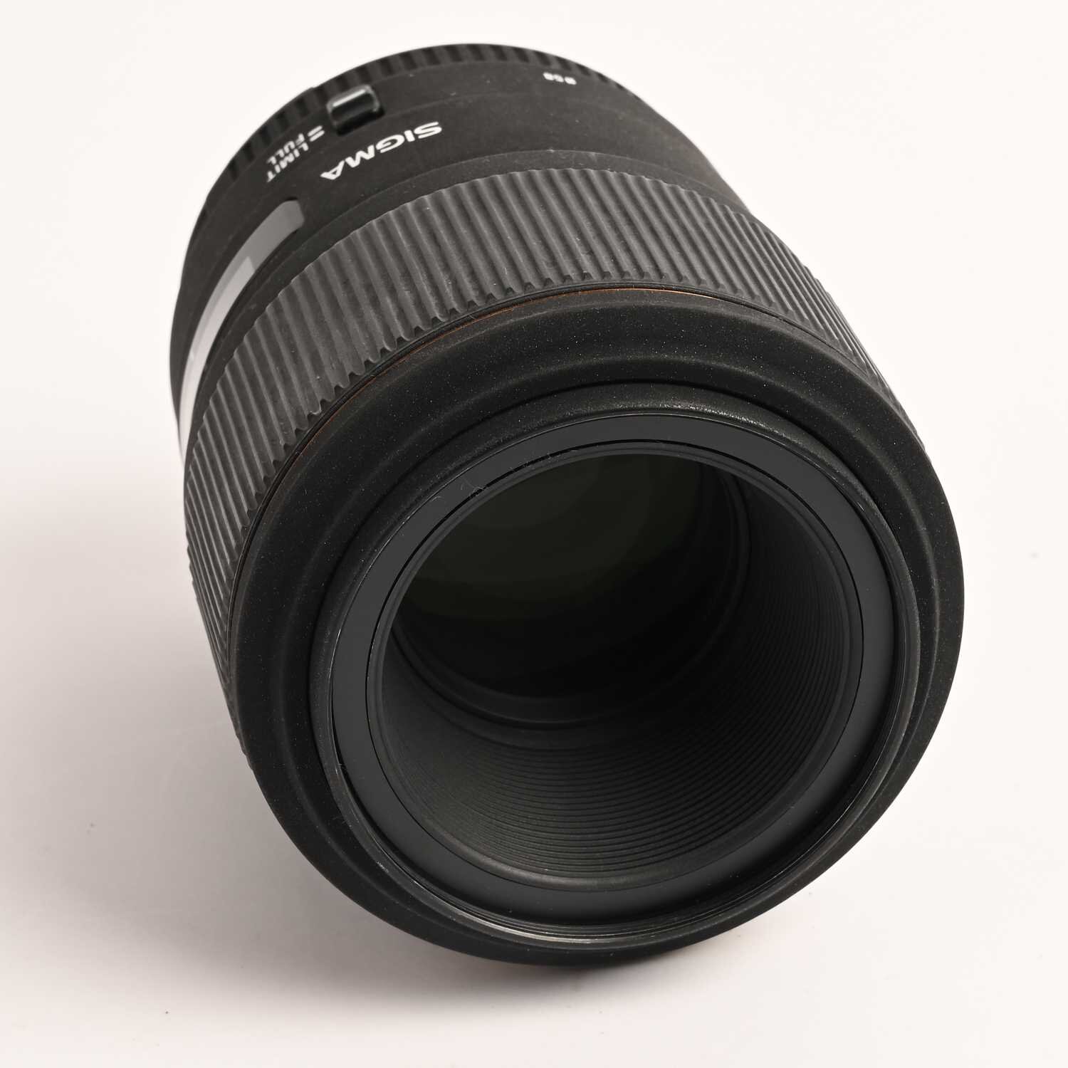 Sigma EX 105mm 2.8 DG Macro HSM OS Nikon F