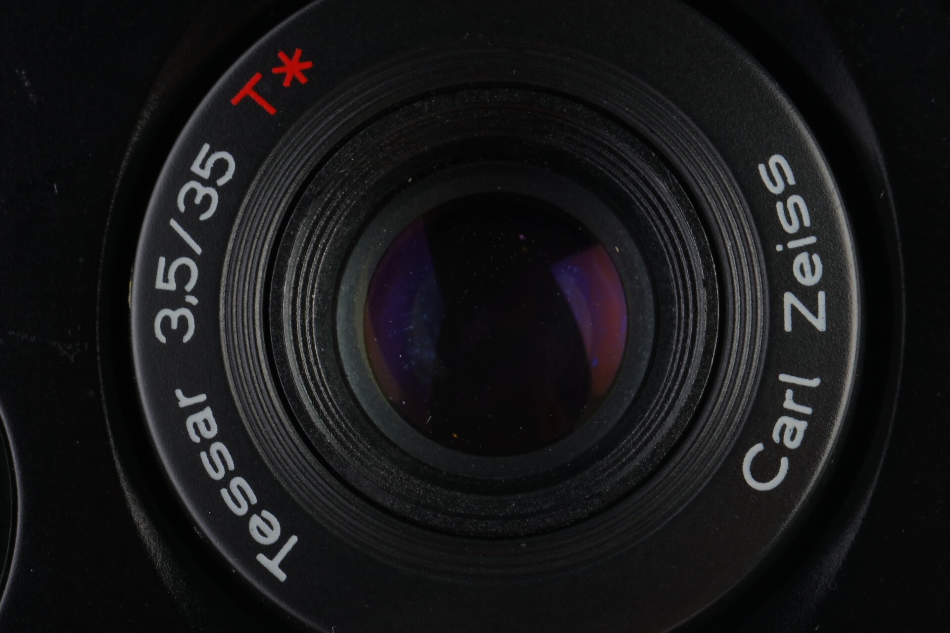 Yashica T4 Carl Zeiss T* Tessar 3,5/35mm