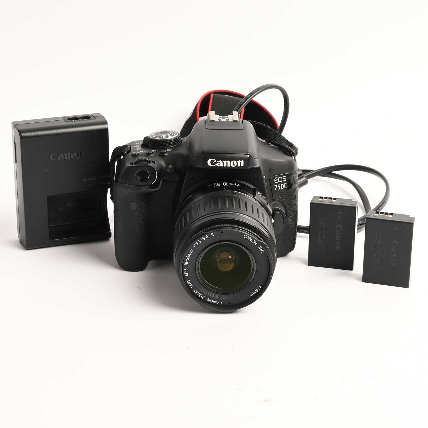 Canon EOS 750D DSLR 24,2MP WLAN/NFC Kit 18-55mm f/3,5-5,6