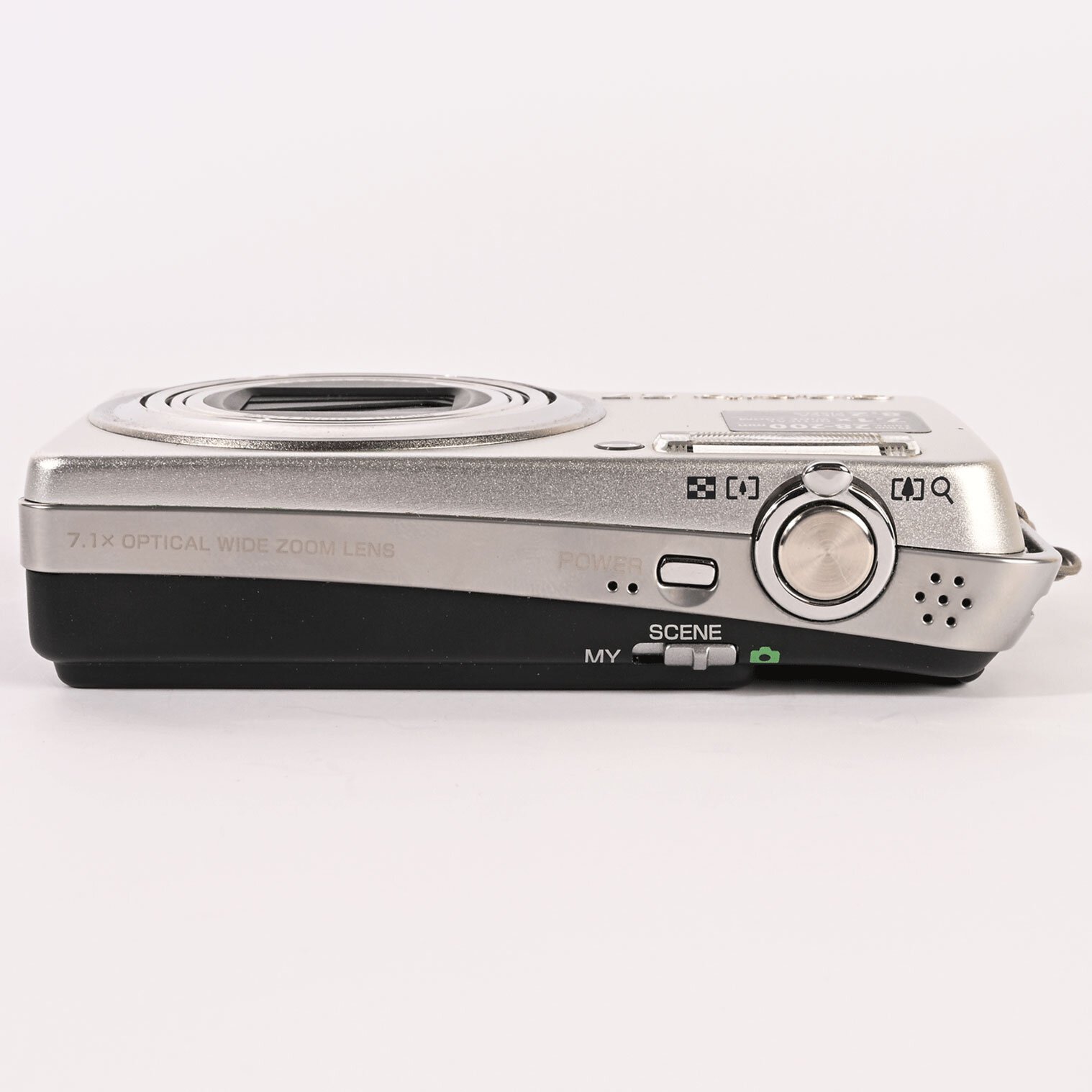 Ricon Caplio R7 Digitalkamera Komapkt Schwarz 8.2 MP