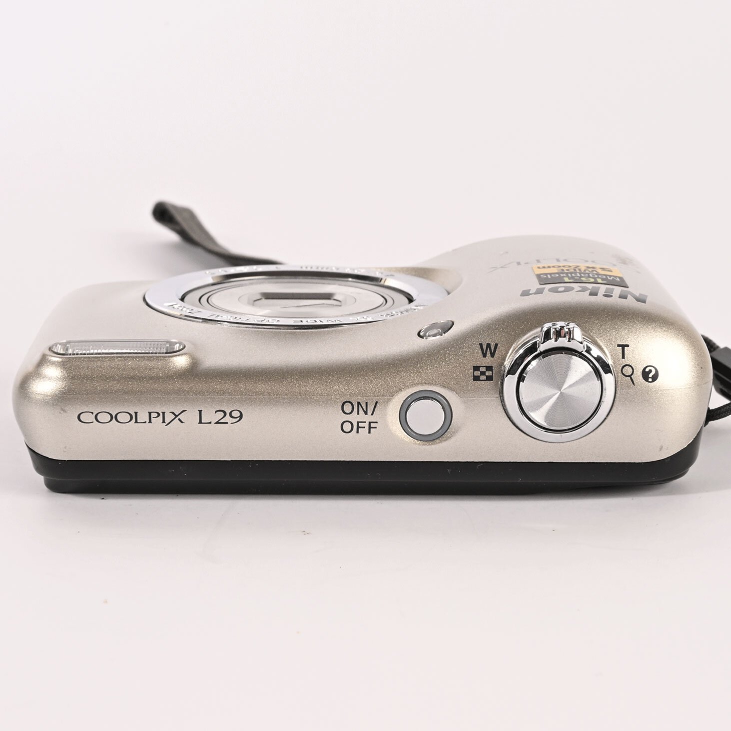 Digitalkamera Nikon COOLPIX L29 16,1 MP silver 5 x Zoom Digitalkamera Nikon COOLPIX L29 16,1 MP silver 5 x Zoom