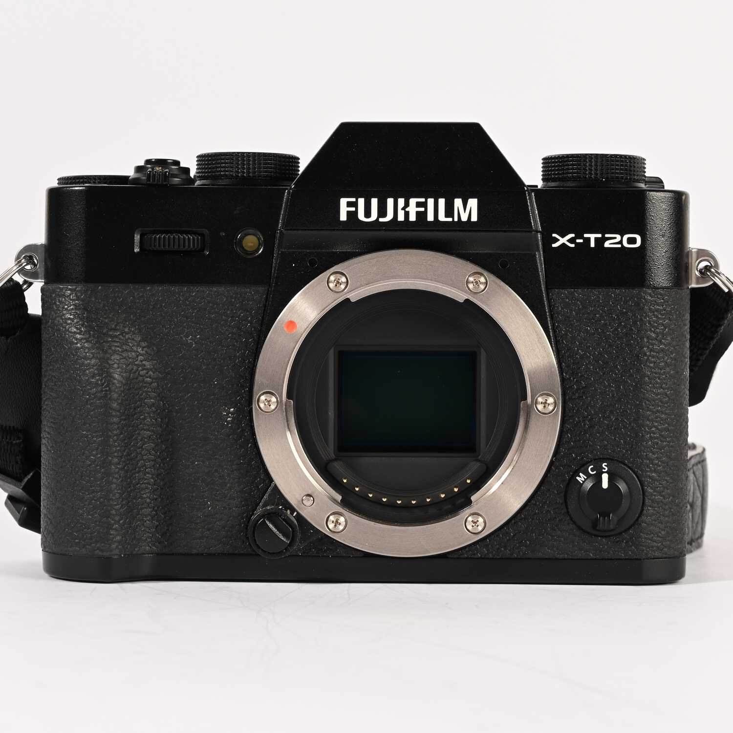 FUJIFILM X-T20 24.3MP Spiegellose Digitalkamera Body schwarz