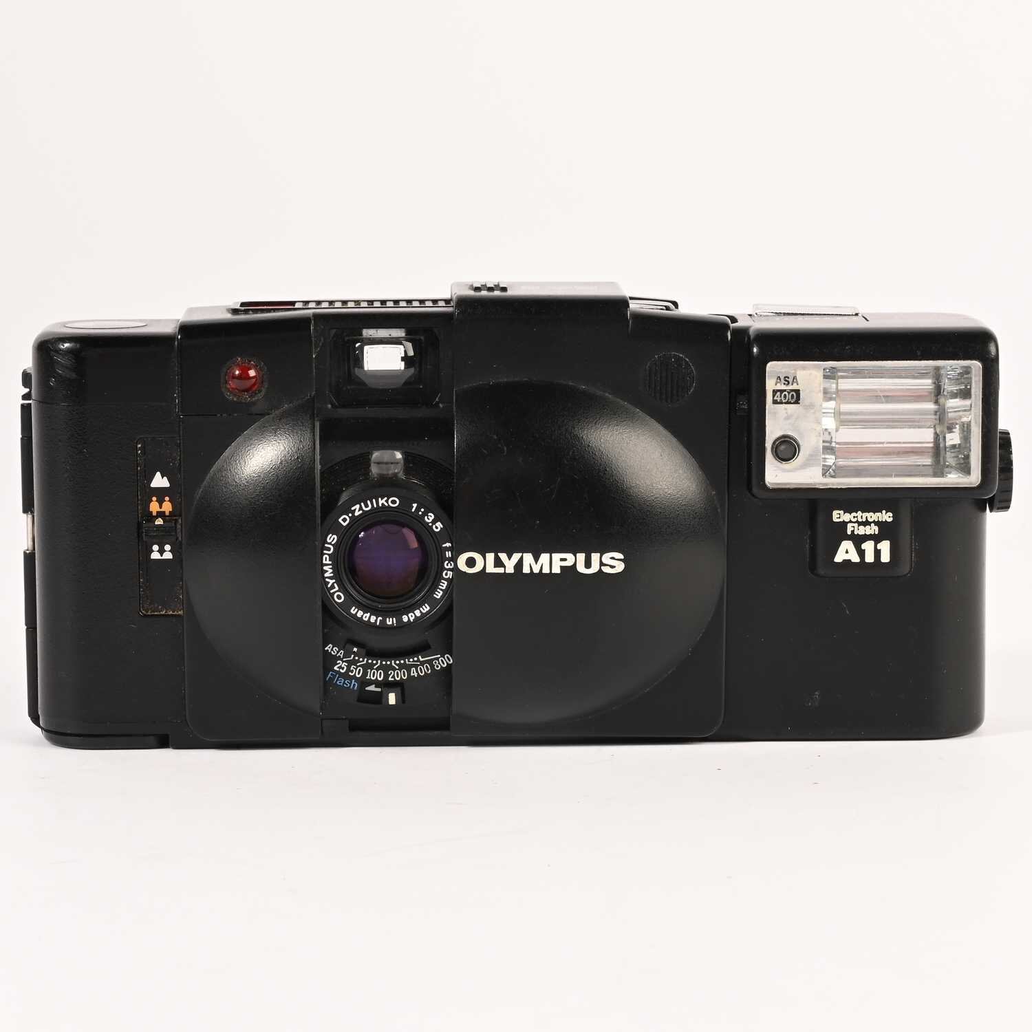Olympus XA2 analog Kompackt  D.Zuiko 35mm 3.5 Objektiv  A11 Blitz
