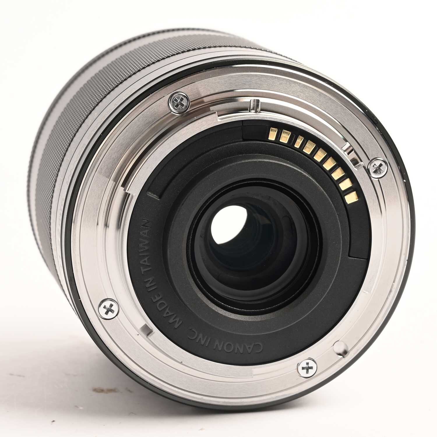 Canon EF-M 11-22mm f/4-5.6 IS STM Objektiv für EF-M Mount