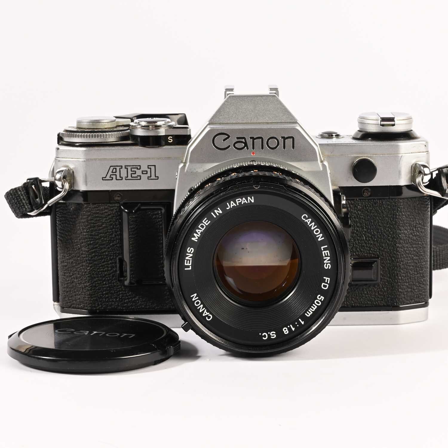 Canon AE-1 Canon 50mm f/1.8 Film Analog SLR 35mm Kamera