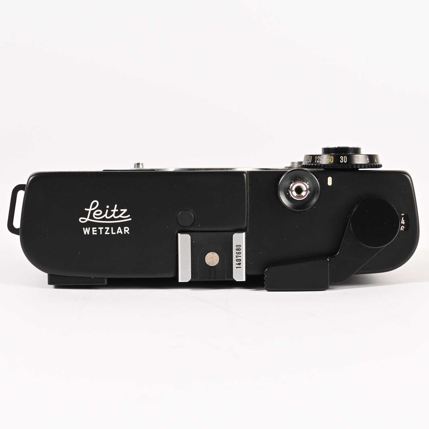 Leica CL body
