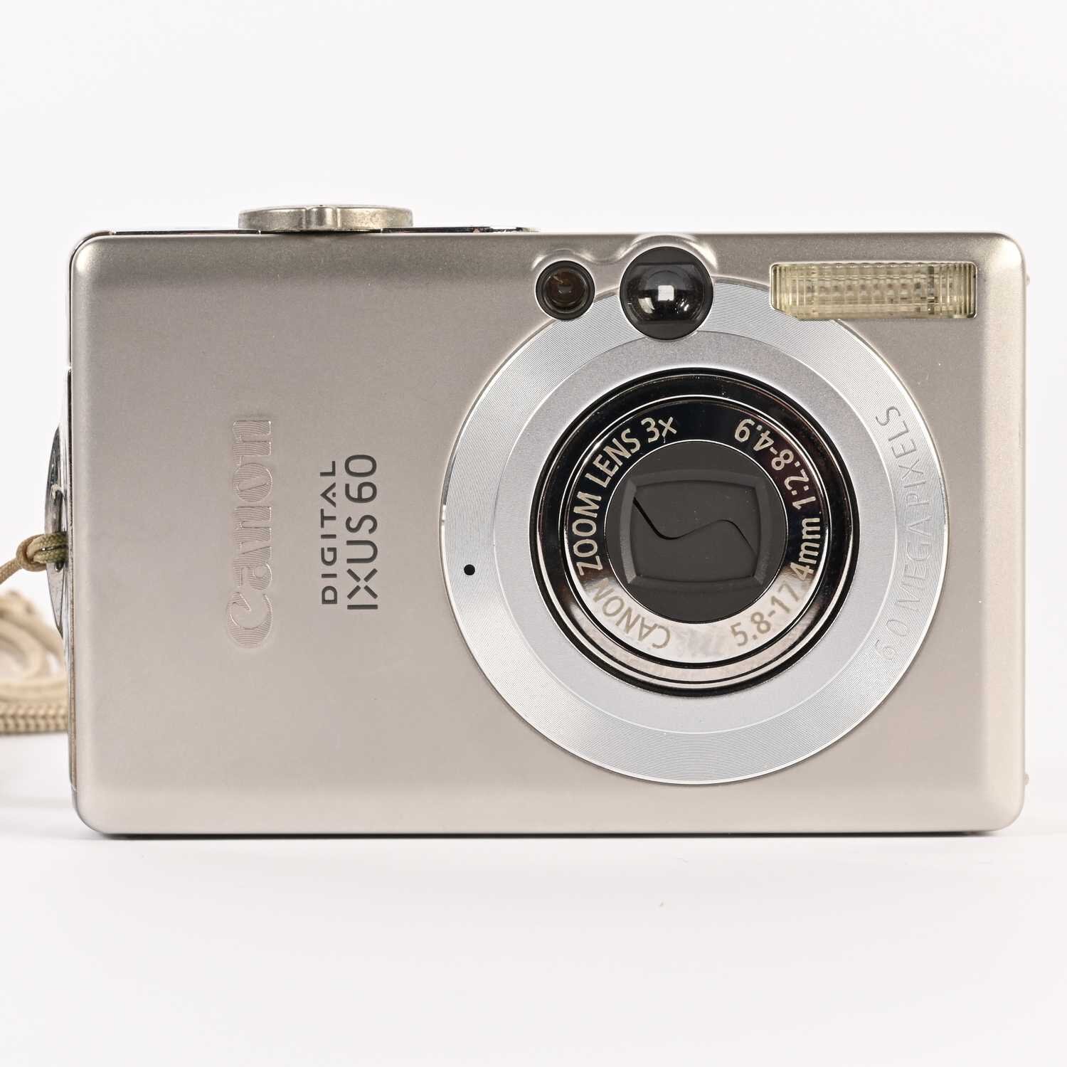 Canon Digital IXUS 60 Digitalkamera 6.0 MP Silber 3x Zoom