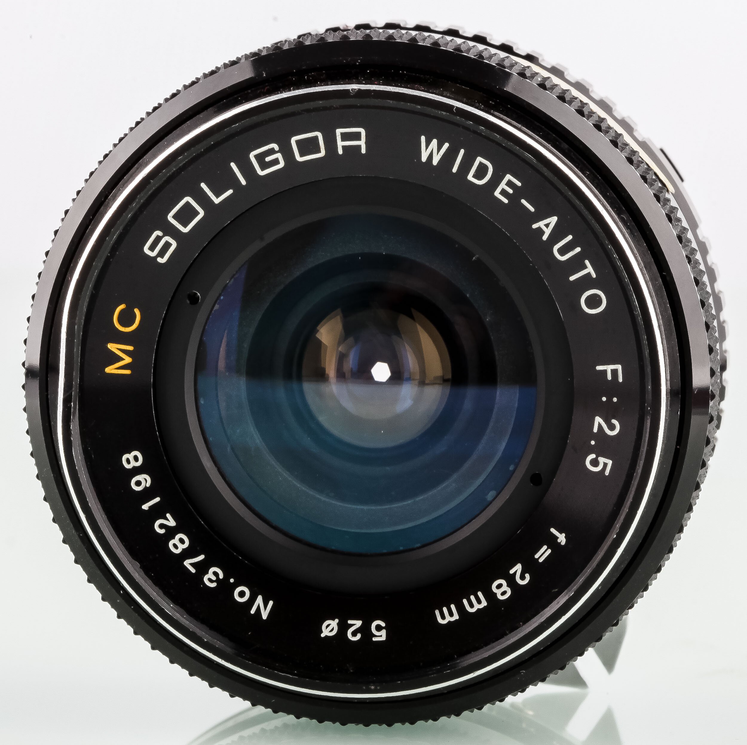Soligor f.Nikon Wide-Auto 2,5/28mm MC