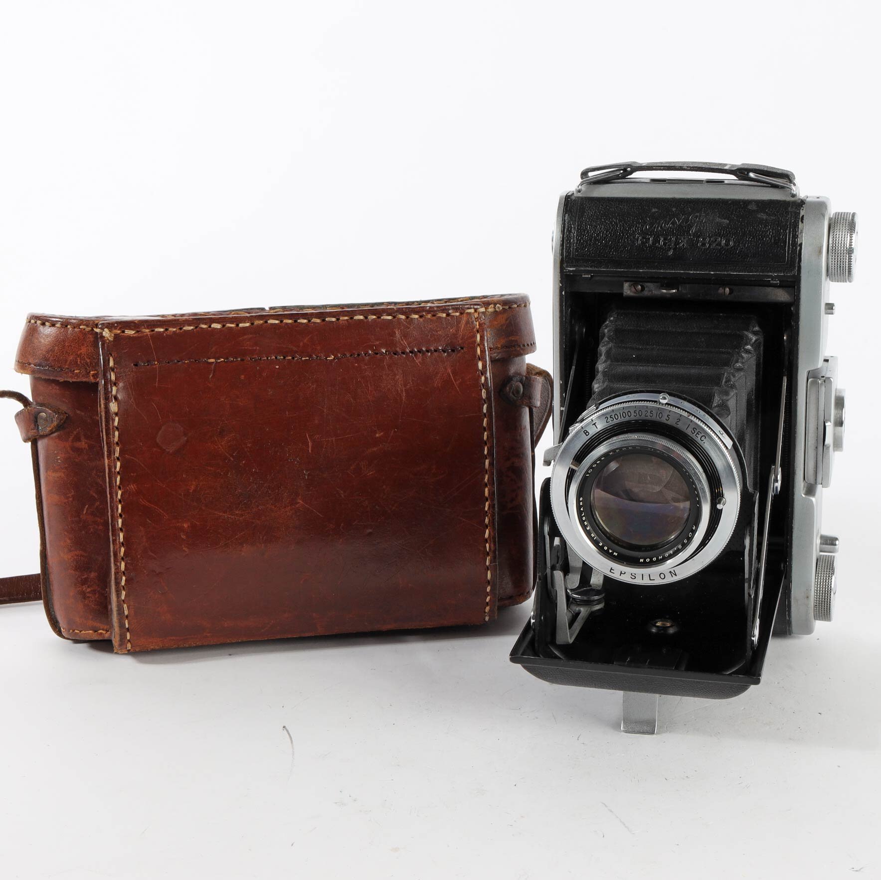 Ensign Selfix 820 120 rollfilm folding camera Ross London 105mm Xpres f/3.8