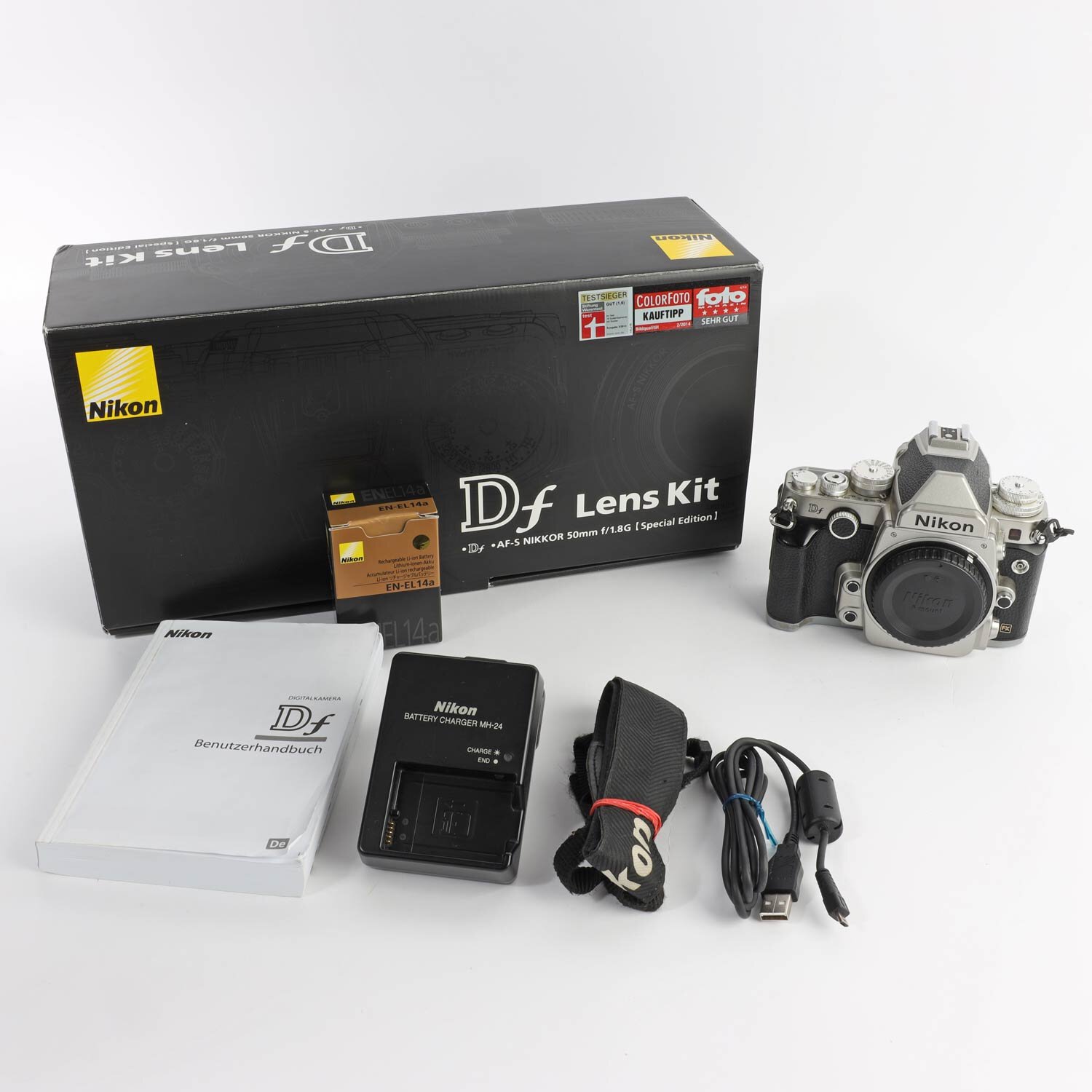 Nikon DF silber Auslösungen ca. 21800