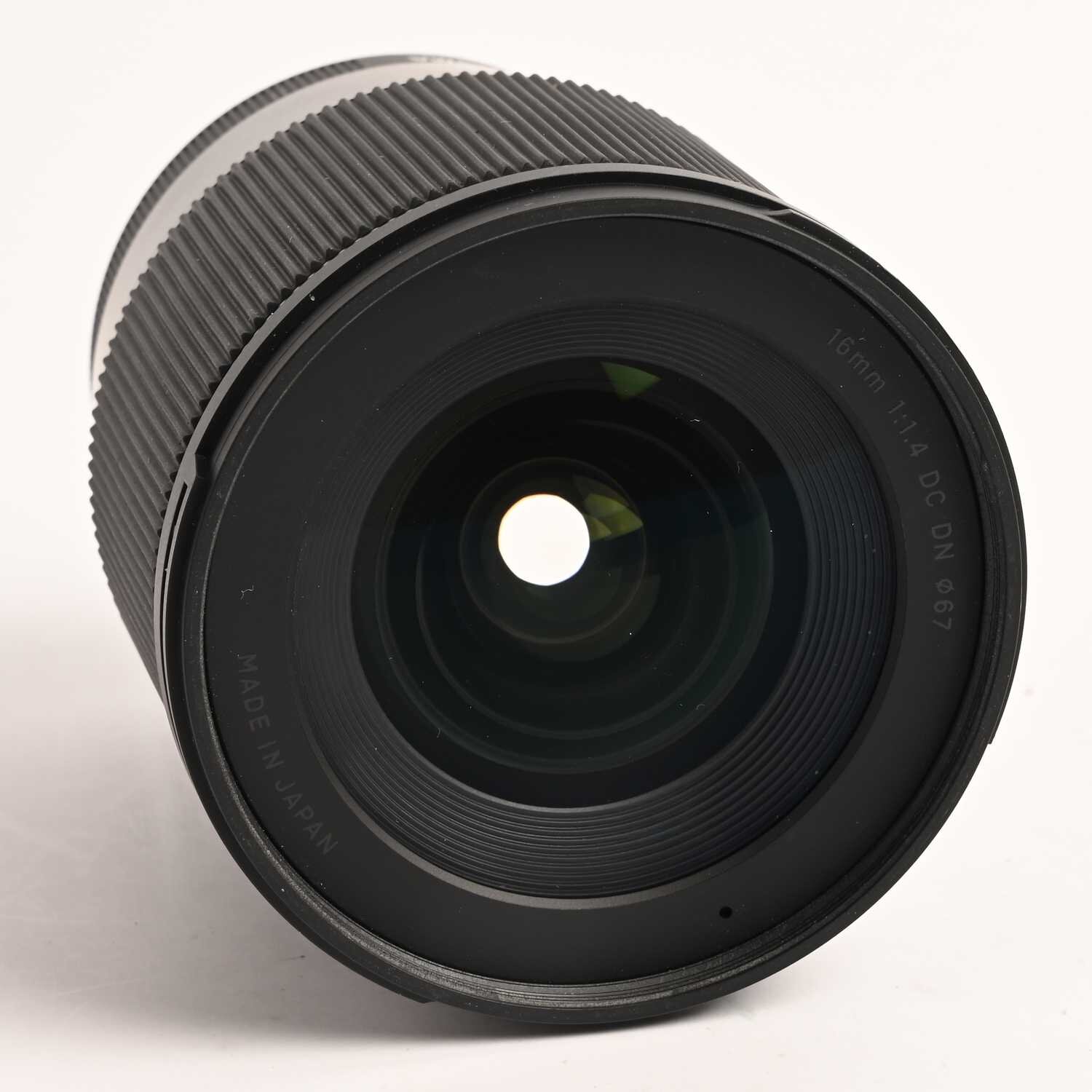 Sigma 16mm f/1.4 DC DN Contemporary AF Objektiv für MFT / M4/3