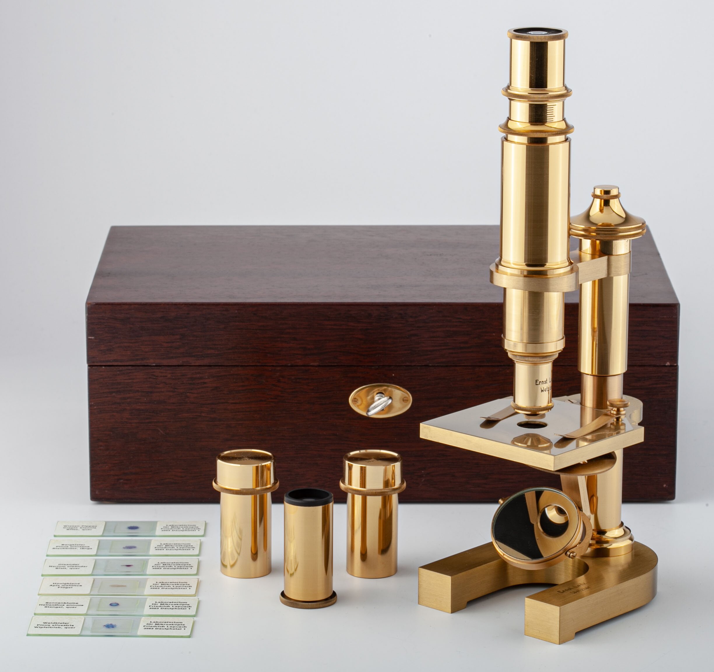 Leitz Mikroskope Stativ IV Replica